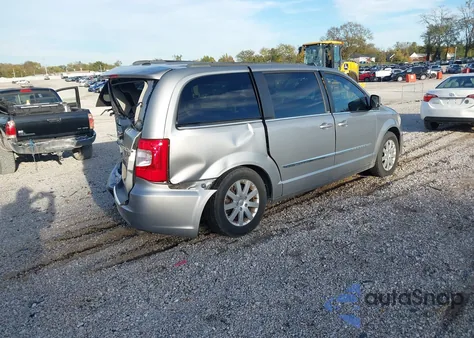 2013 Chrysler Town & Country Touring z USA, uszkodzony, nr VIN 2C4RC1BG1DR736696